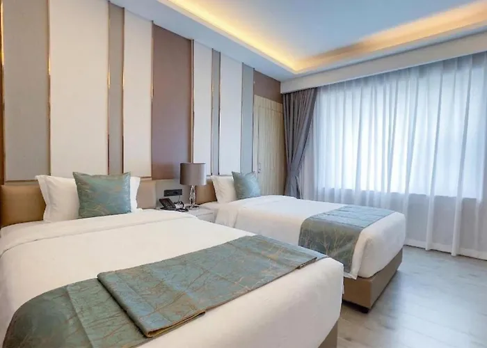 Hotel Sarita , Lat Phrao 83 Bts Station & Big C Ladprao 5*