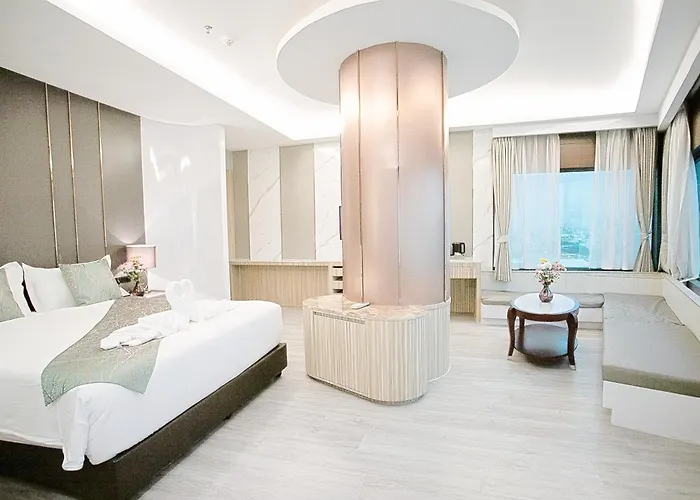 Sarita , Lat Phrao 83 Bts Station & Big C Ladprao 5*